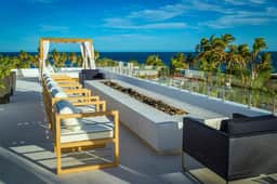 Casa Aqua Blanca at Tourist Corridor by The Agency - Imagen 3