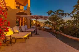 Luxury 6BR Villa Casa Luca By The Agency Baja - Imagen 5