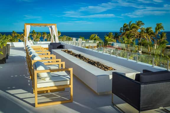 Casa Aqua Blanca at Tourist Corridor by The Agency - Imagen 3