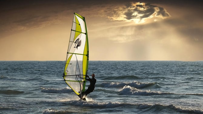 Windsurf