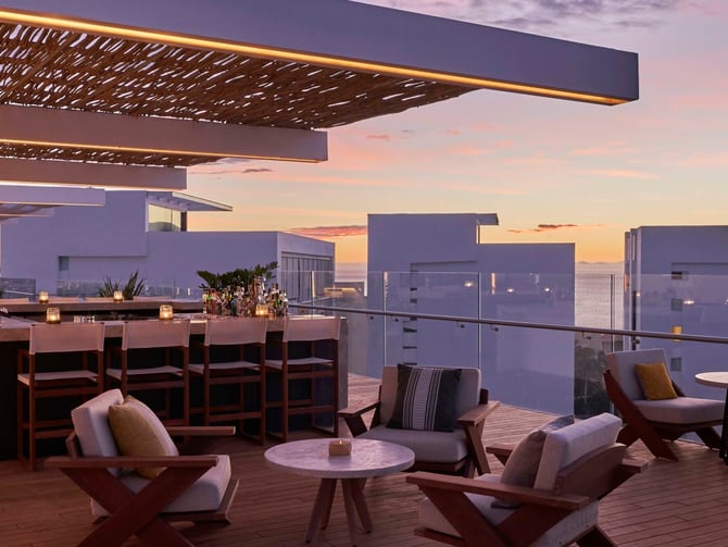 Rooftops & Views